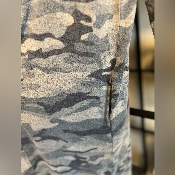 Lovestitch Duster Length Cardigan w/Pockets | Size Small - Picture 2 of 4